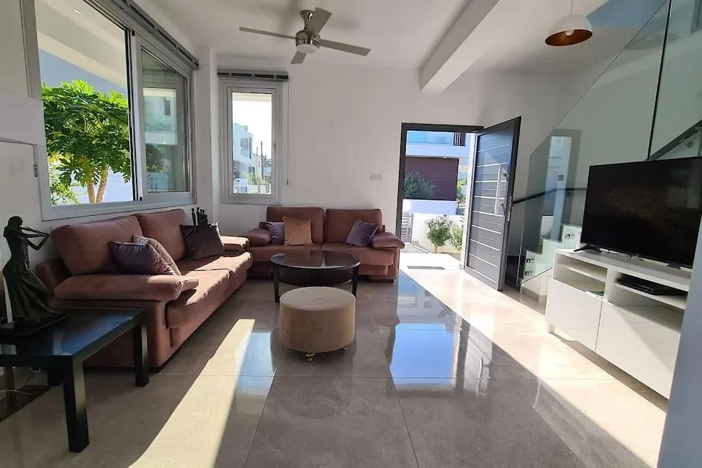 Protaras Villa, Swimming Pool, Bbq Grill, 3 Bedrooms, Near Beach 0*,  Zypern