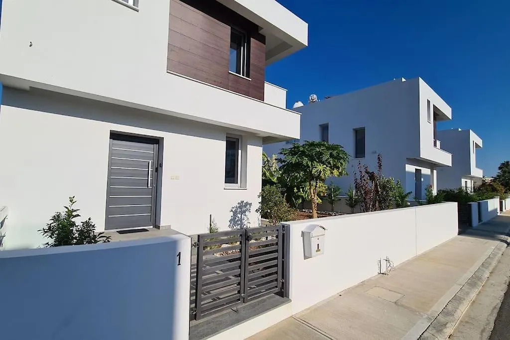 Protaras Villa, Swimming Pool, Bbq Grill, 3 Bedrooms, Near Beach 빌라