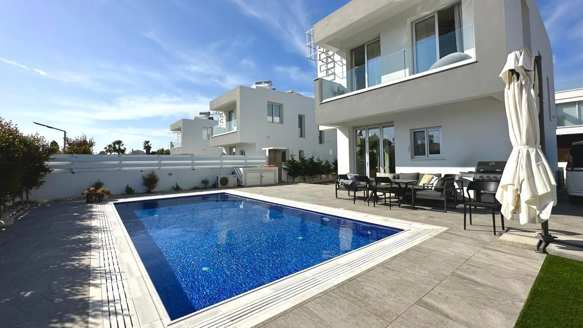 Protaras Villa, Swimming Pool, Bbq Grill, 3 Bedrooms, Near Beach 0*,  키프로스