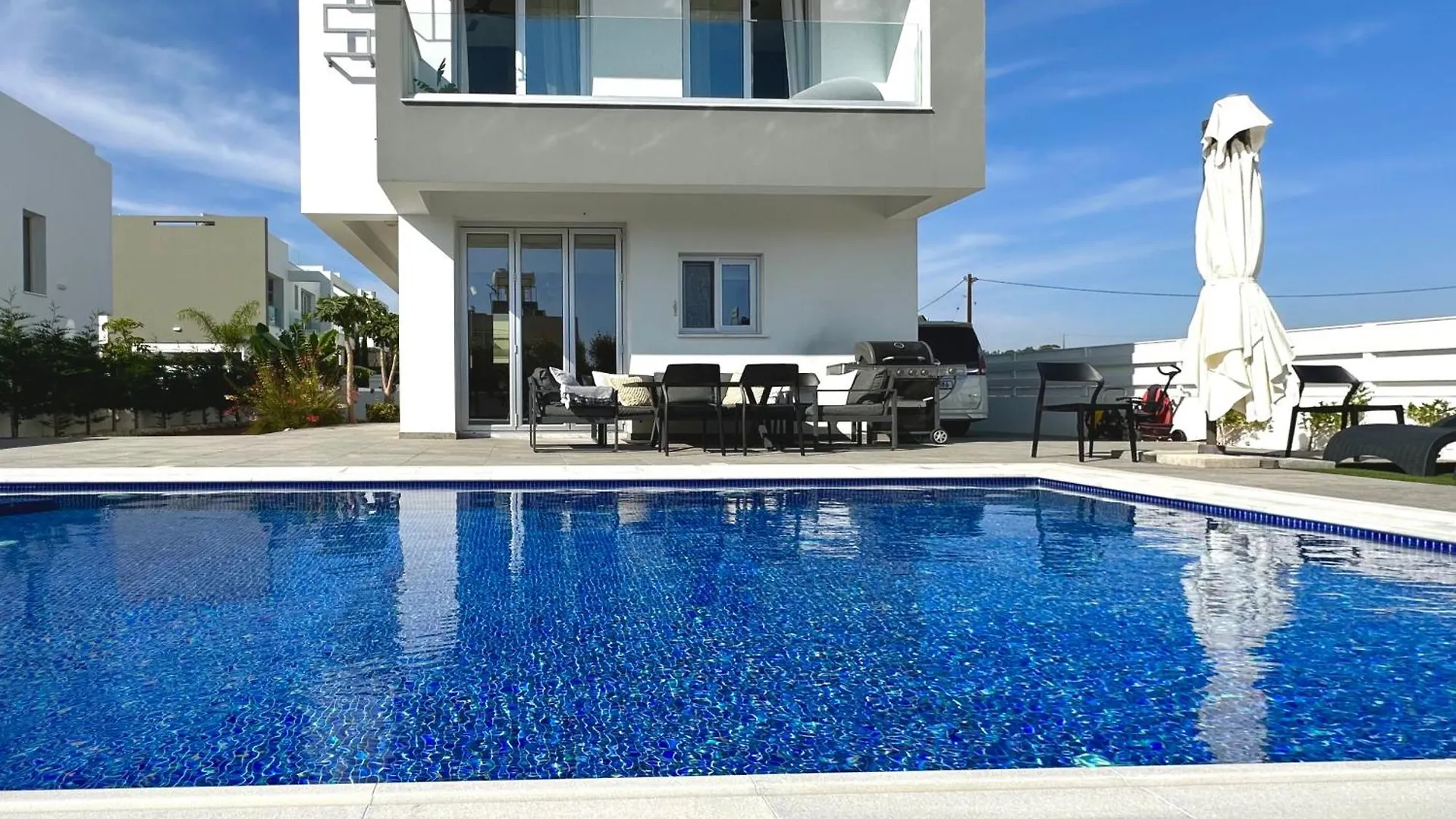 Protaras Villa, Swimming Pool, Bbq Grill, 3 Bedrooms, Near Beach 0*,  키프로스