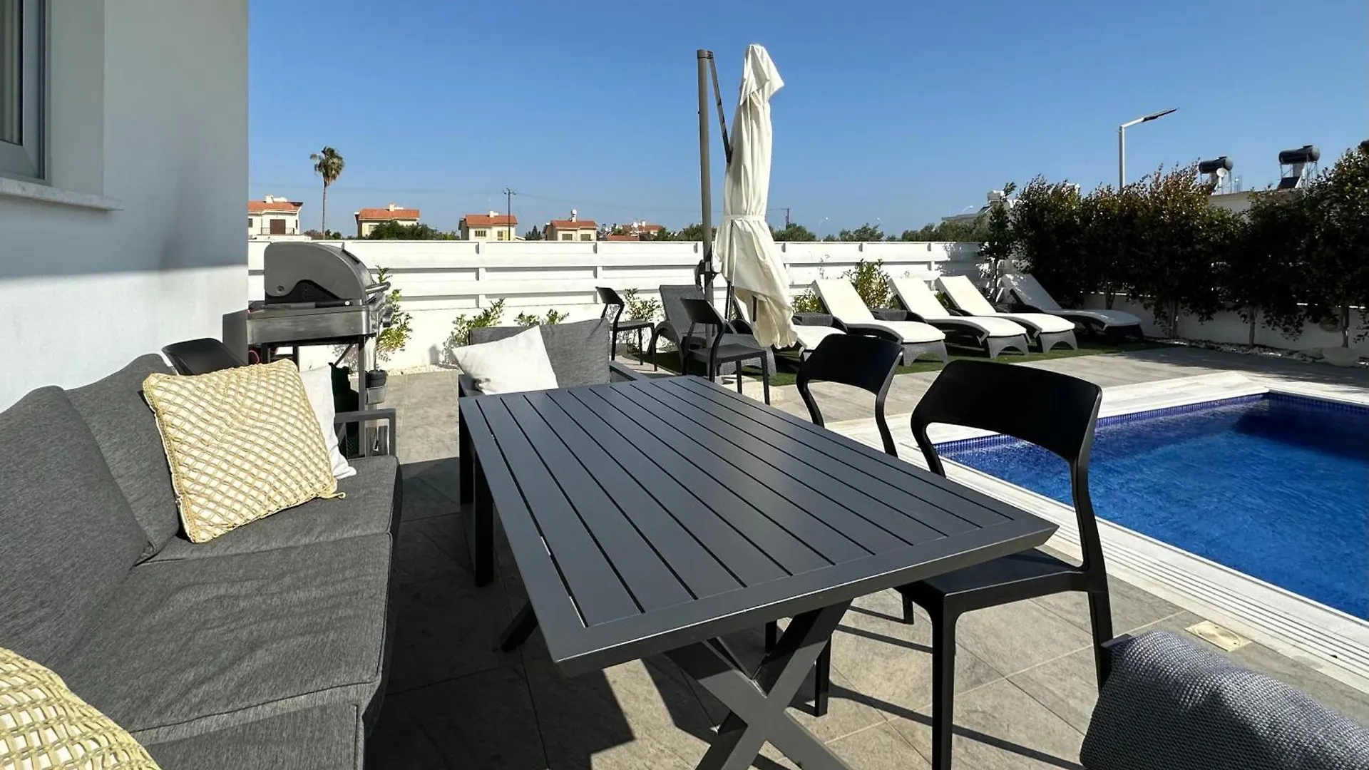 Protaras Villa, Swimming Pool, Bbq Grill, 3 Bedrooms, Near Beach 빌라
